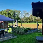 Au Jardin D'eden Hastiere-par-dela