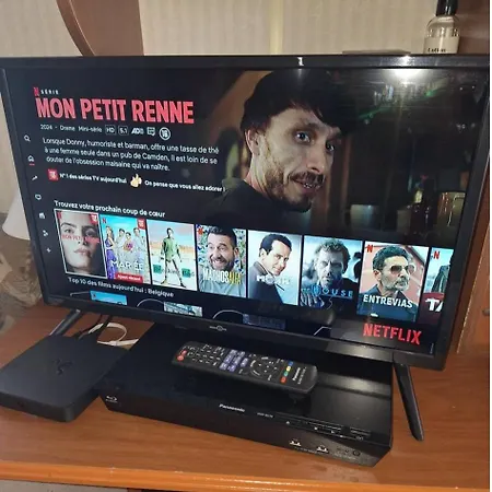 Au Jardin D'eden Hastiere-par-dela